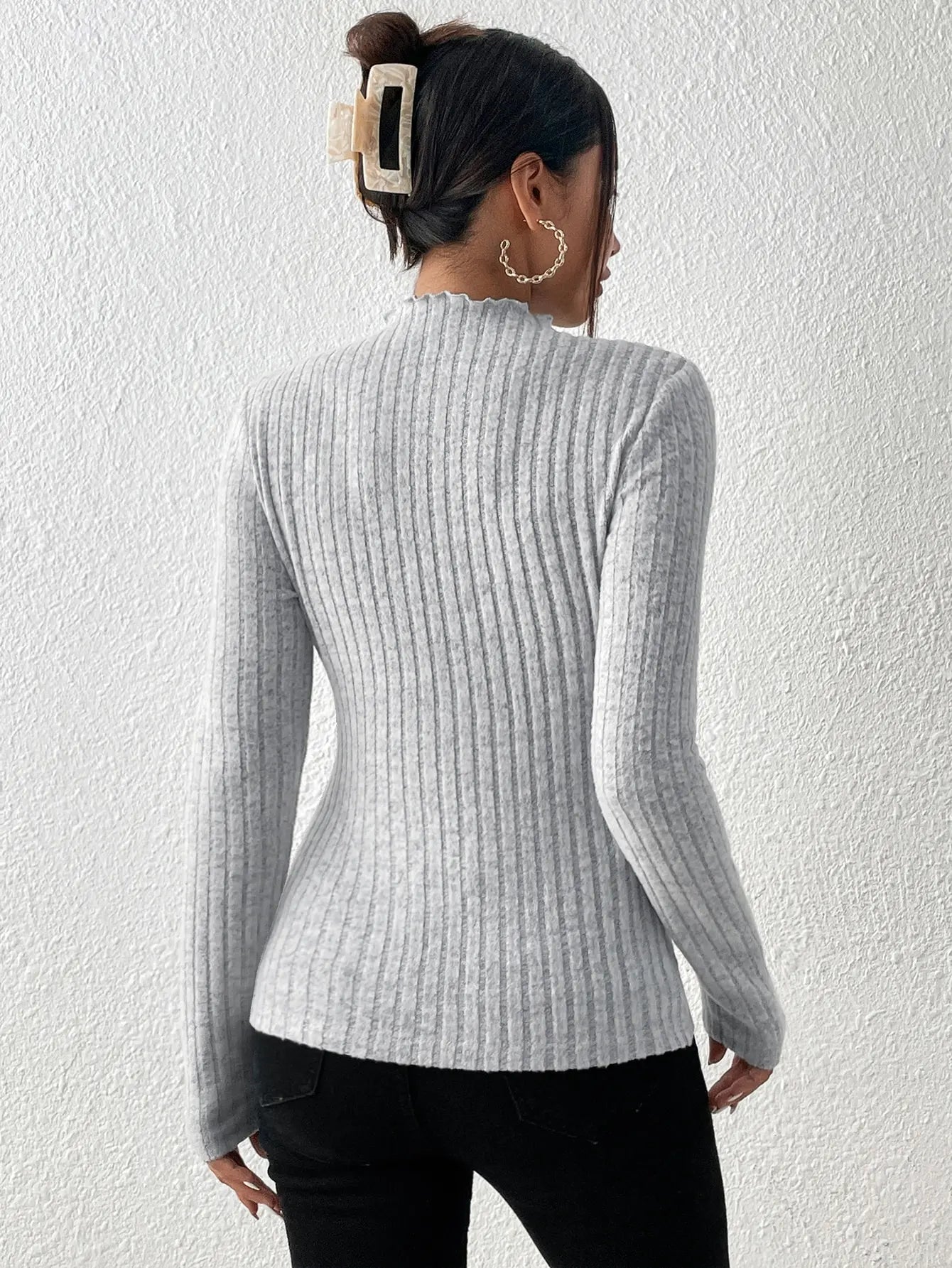 Genzi Slim Ruffle Neck Knit Long Sleeve Top